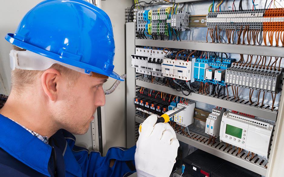 électricien maintenance Saint-Fargeau-Ponthierry